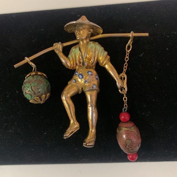 Vintage 1940’s rare Rice Weiner enameled gold tone Chinese water carrier boy pin - Picture 3 of 10